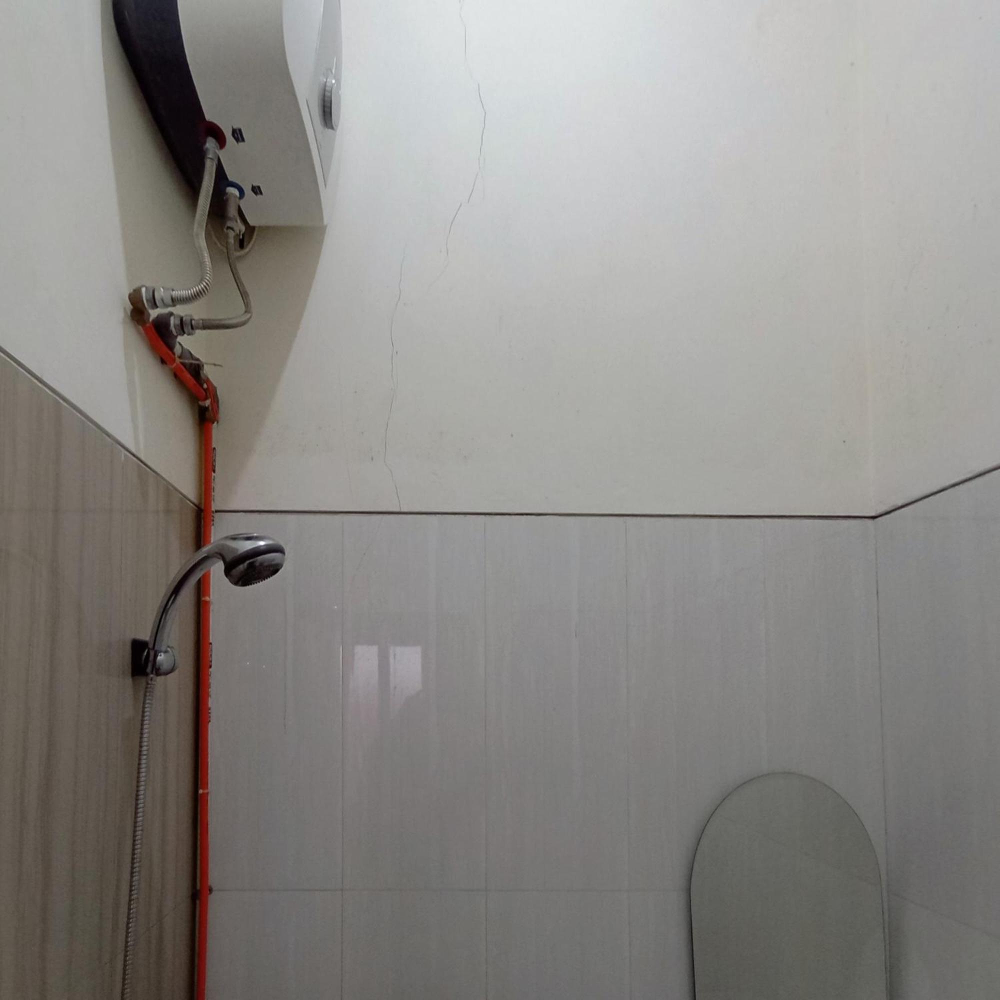 Hotel Reddoorz At Syariah House Purwokerto Exterior foto