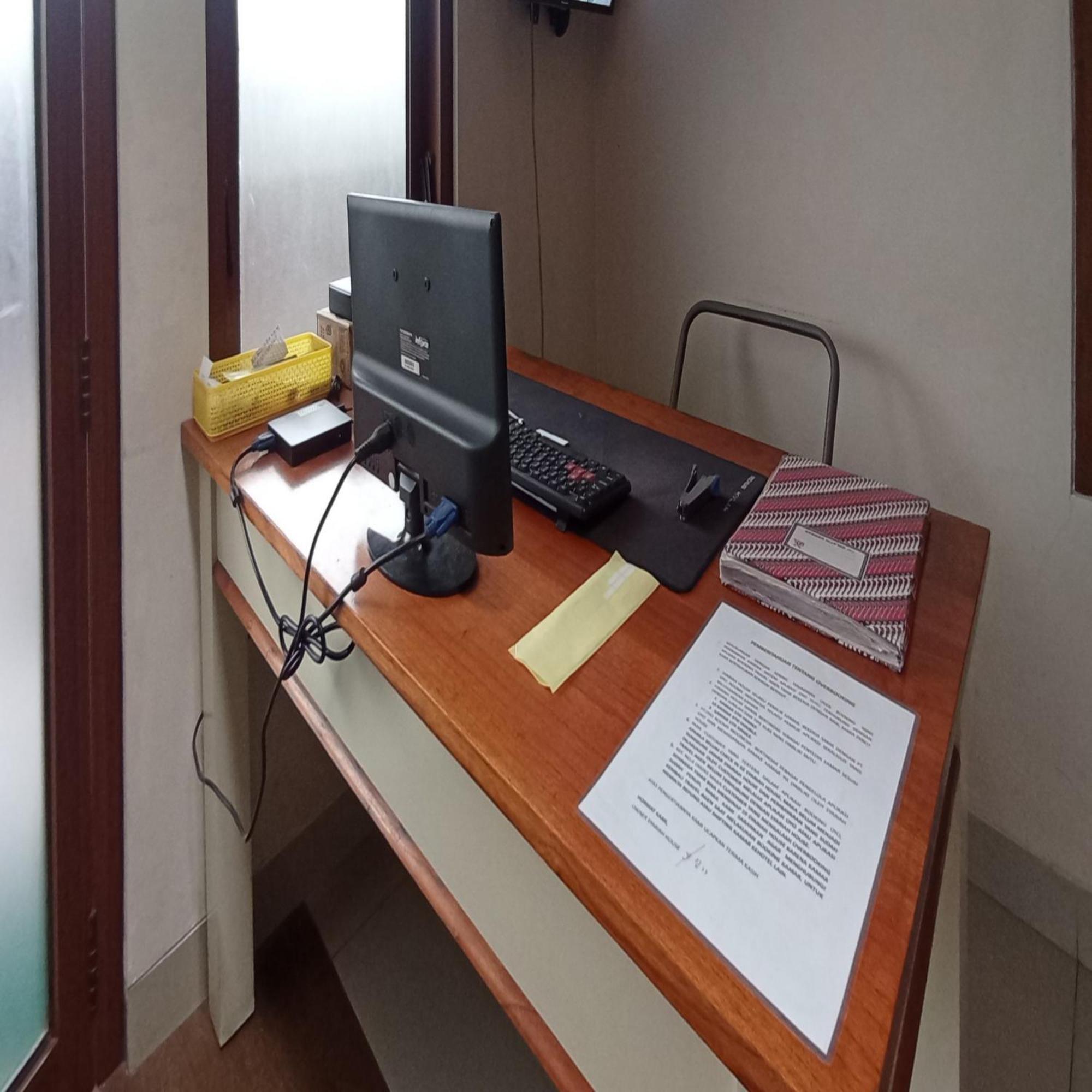 Hotel Reddoorz At Syariah House Purwokerto Exterior foto